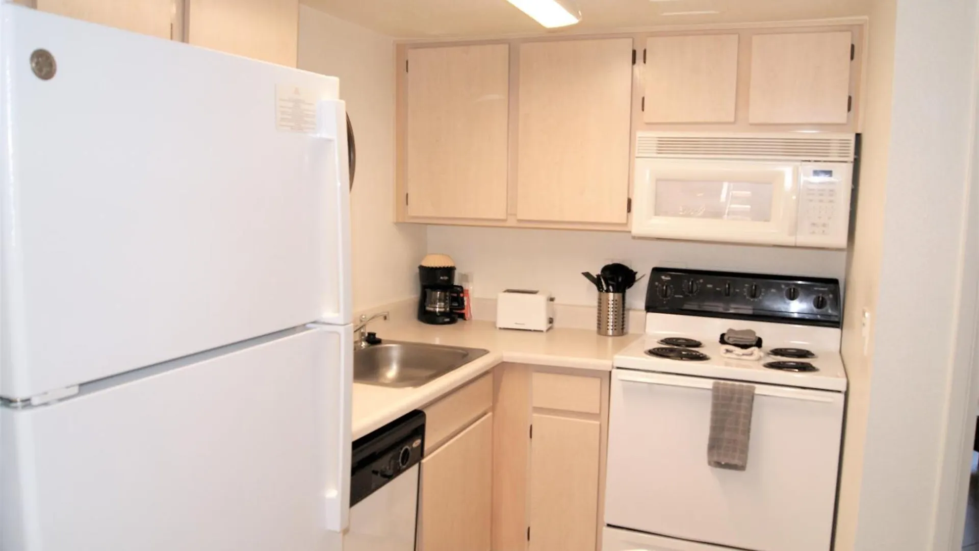 115 Fully Furnished 1Br Suite-Prime Location Scottsdale 0*,  USA